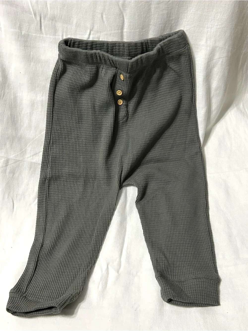 24 Month Long-Sleeve Waffle Knit Baby Bodysuit Pant Set - Gray NWOT